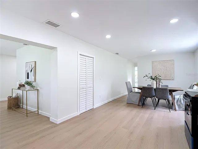 $474,900 | 2402 East 148th Avenue, Lutz, FL 33549