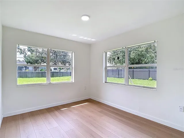 $474,900 | 2402 East 148th Avenue, Lutz, FL 33549