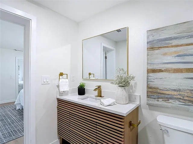 $474,900 | 2402 East 148th Avenue, Lutz, FL 33549