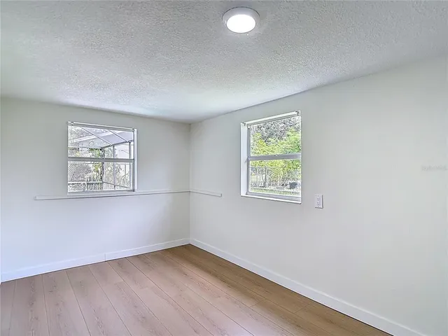 $474,900 | 2402 East 148th Avenue, Lutz, FL 33549