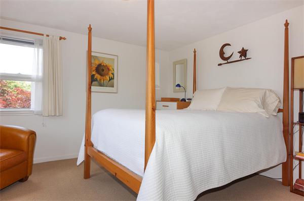 32 Lexington Road Shrewsbury, MA 01545 - Photo 12 of 29 Gallery Image 12