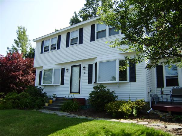 32 Lexington Road Shrewsbury, MA 01545 - Photo 2 of 29 Gallery Image 2