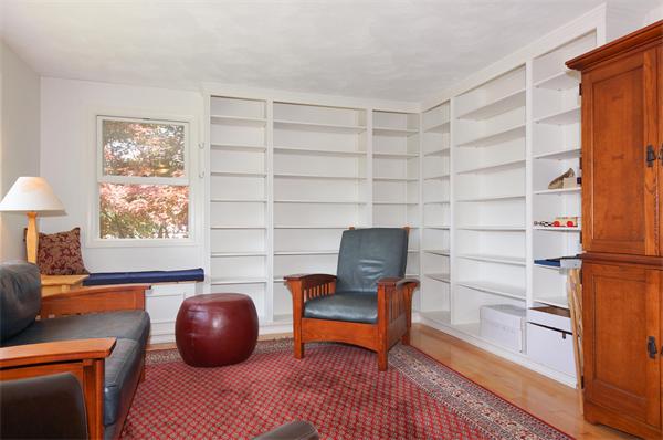 32 Lexington Road Shrewsbury, MA 01545 - Photo 7 of 29 Gallery Image 7