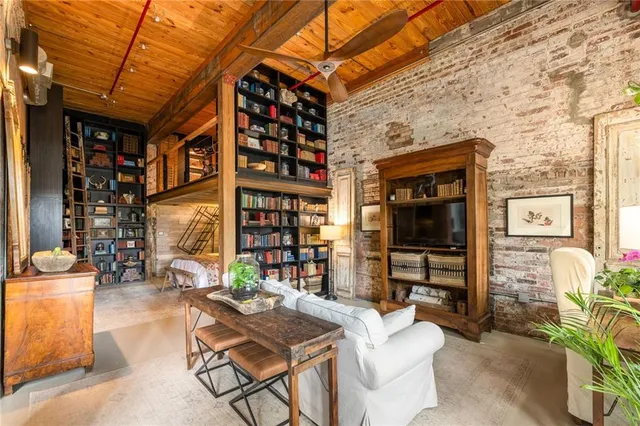 $400,000 | 170 Boulevard Southeast, Unit 104F, Atlanta, GA 30312