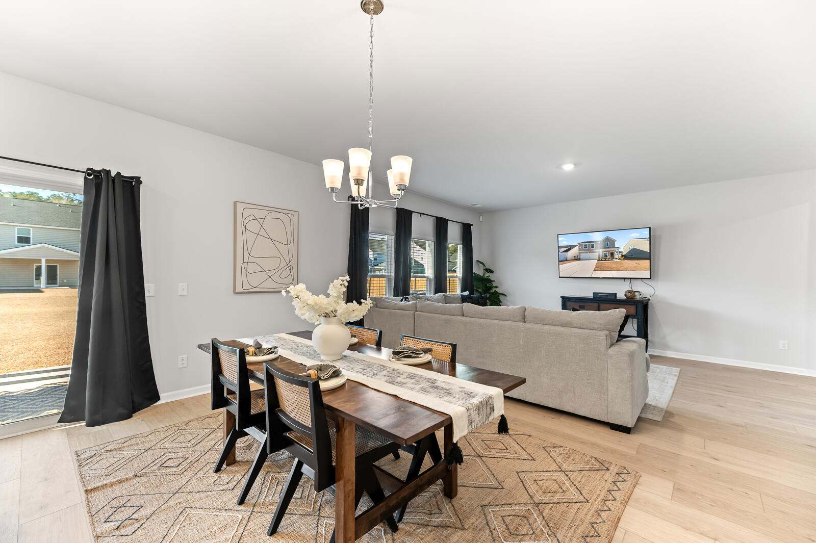 142 Post Mill Drive Summerville, SC 29485 - Photo 9 of 32 142 Post Mill Dr 9 of 32