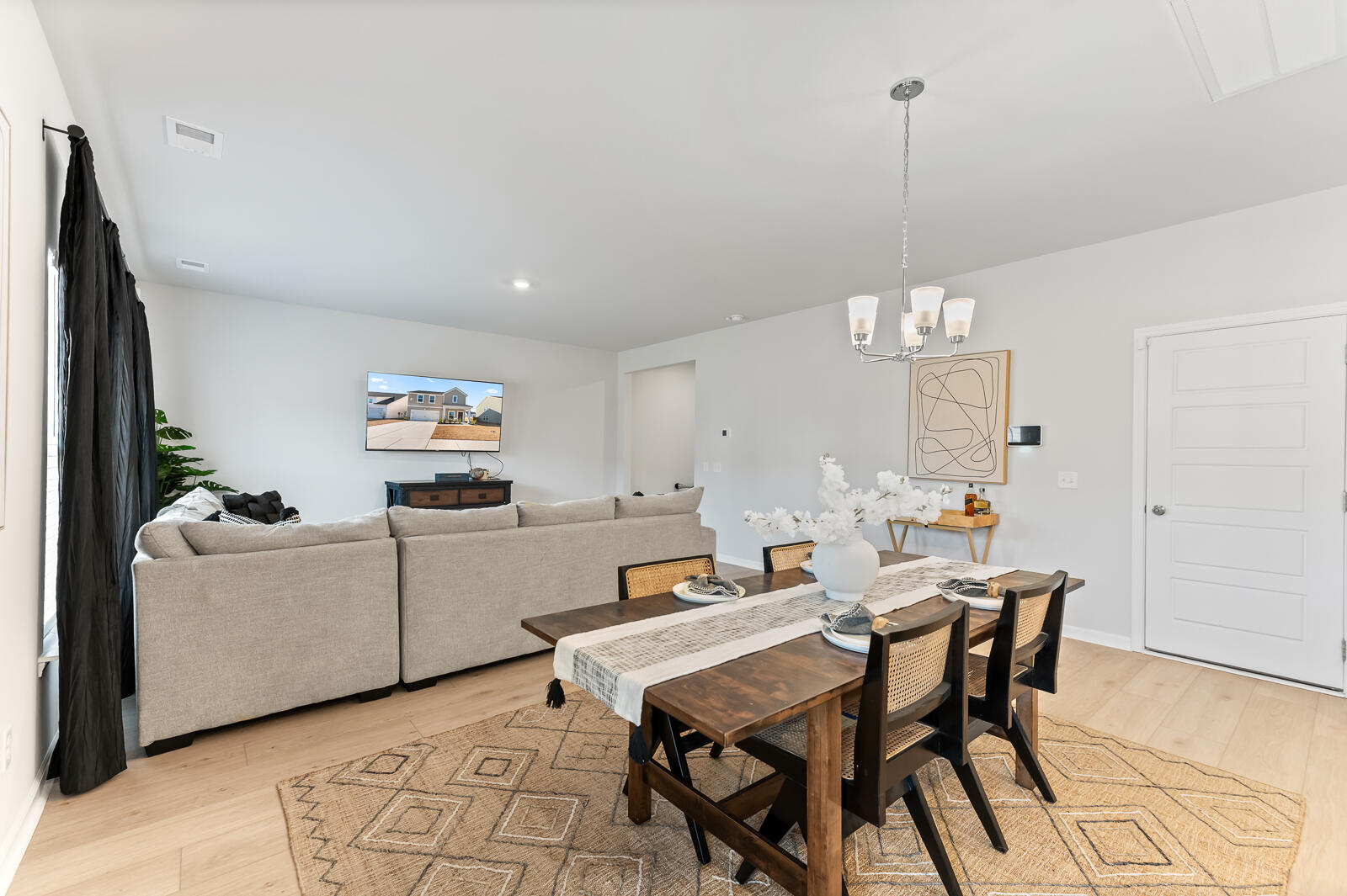 142 Post Mill Drive Summerville, SC 29485 - Photo 10 of 32 142 Post Mill Dr 10 of 32