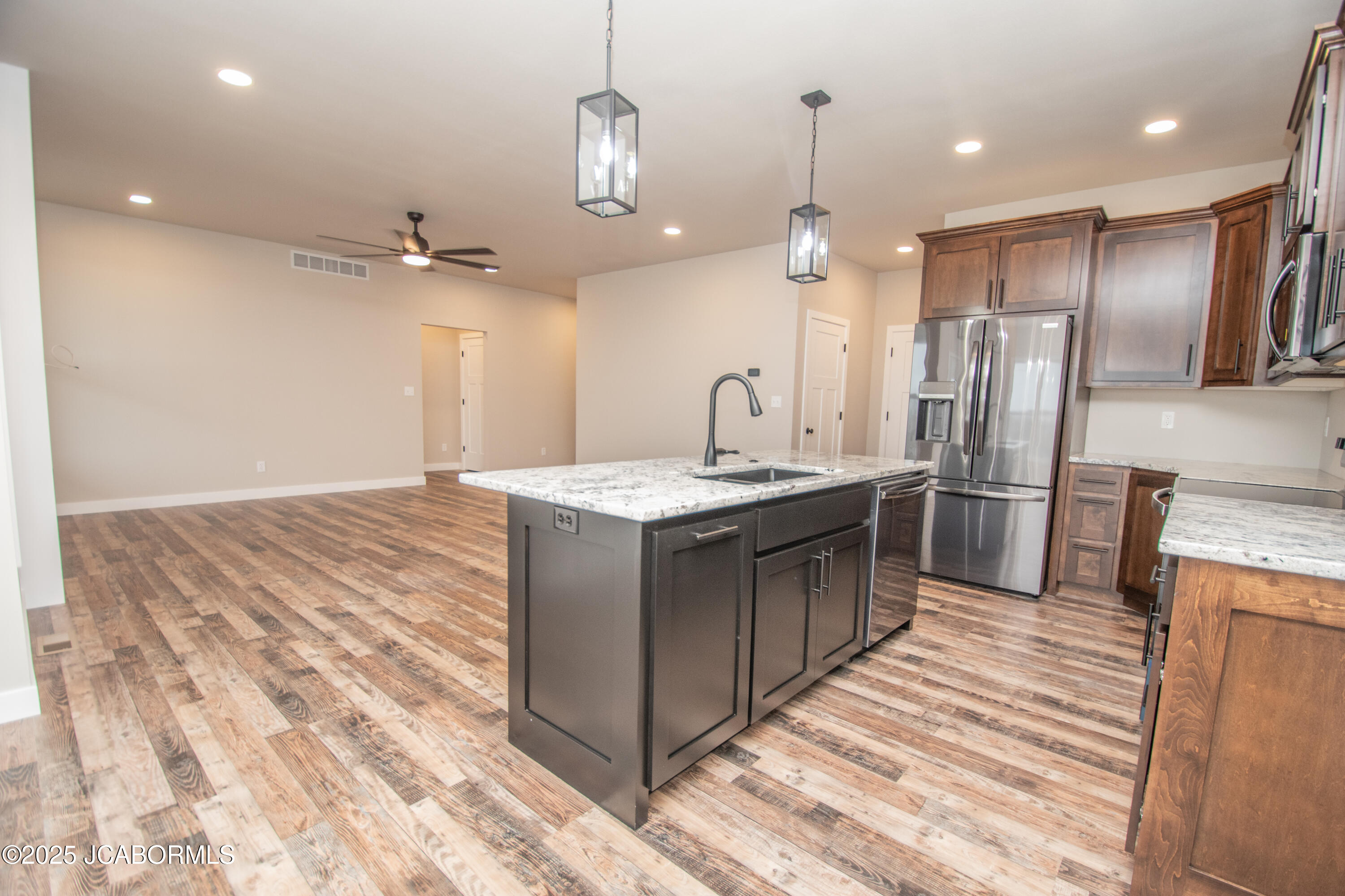 7012 Rte M Jefferson City, MO 65101 - Photo 8 of 22 DSC_1183