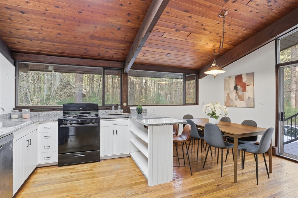 234 Tophet Road Carlisle, MA 01741 - Photo 16 of 41
