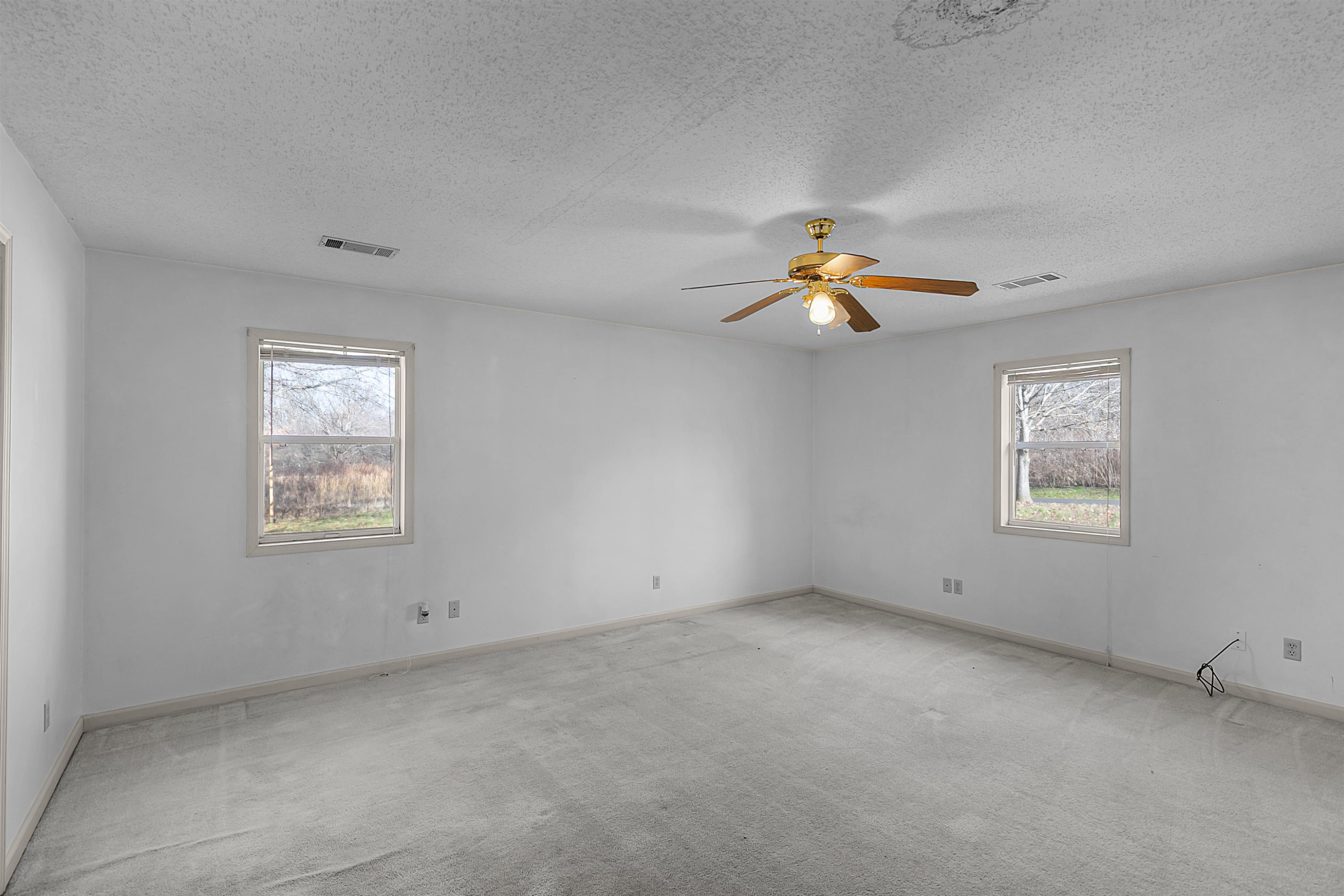 29 Baseline Road Dyer, TN 38330 - Photo 14 of 20 a view of an empty room with a window