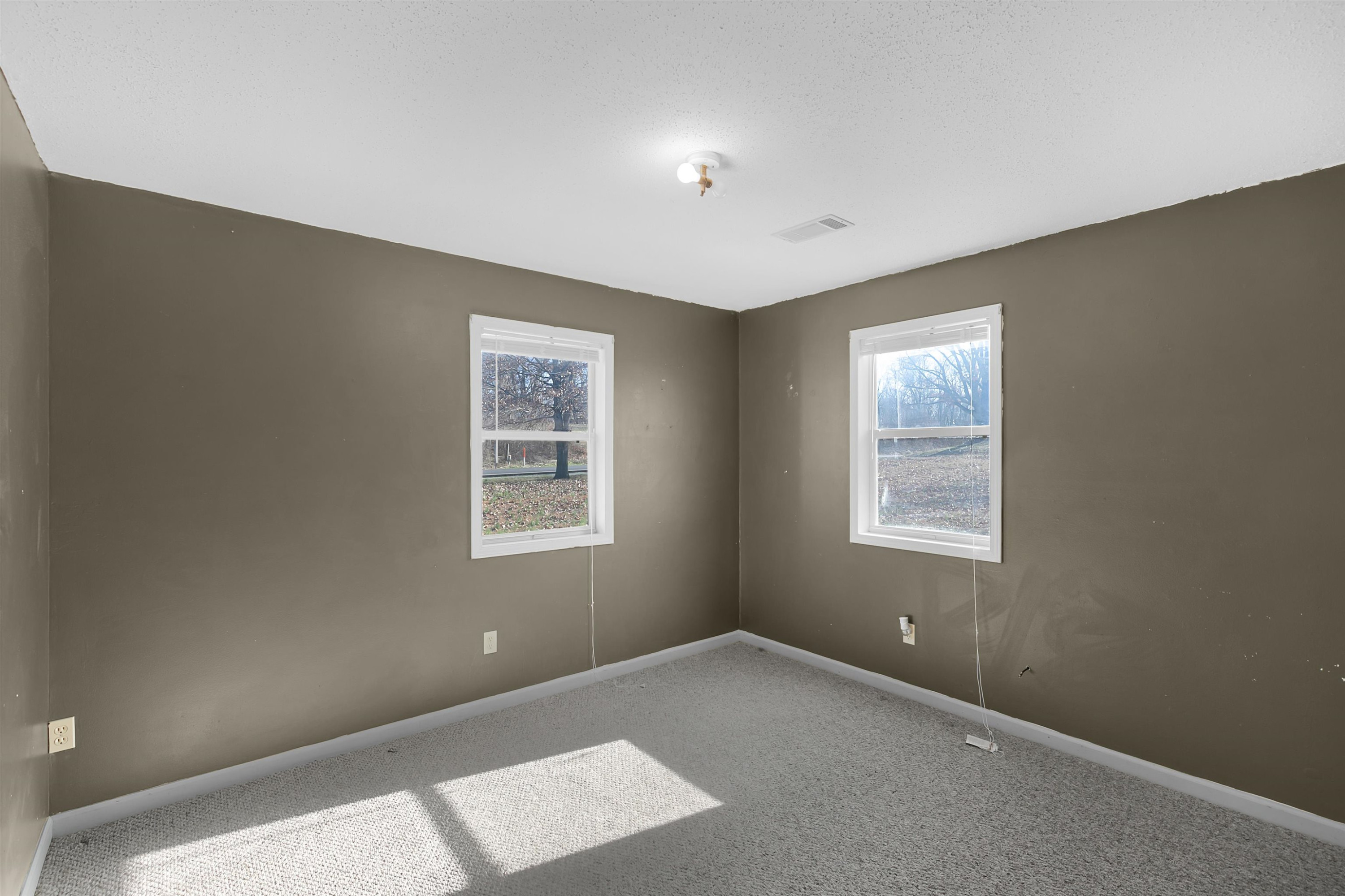 29 Baseline Road Dyer, TN 38330 - Photo 20 of 20 a view of an empty room with a window