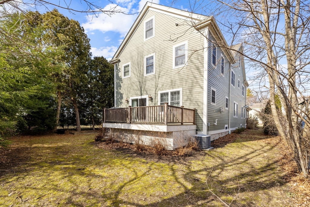 7 Middleby Road Lexington, MA 02421 - Photo 39 of 42
