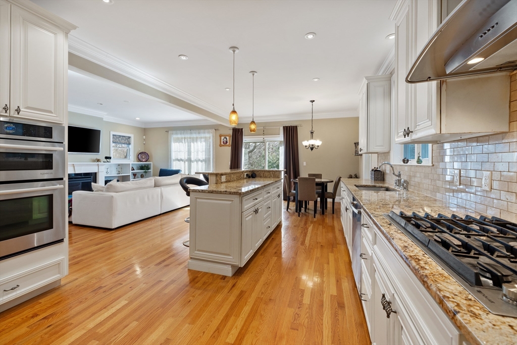 7 Middleby Road Lexington, MA 02421 - Photo 7 of 42