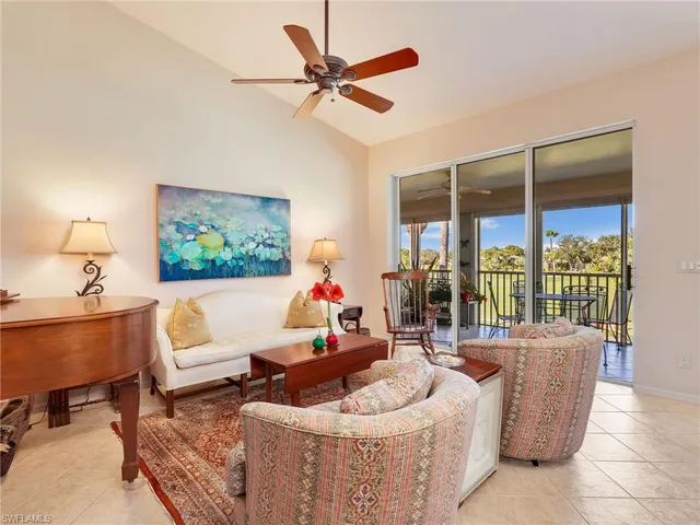 $750,000 | 5893 3 Iron Drive, Unit 1604, Naples, FL 34110