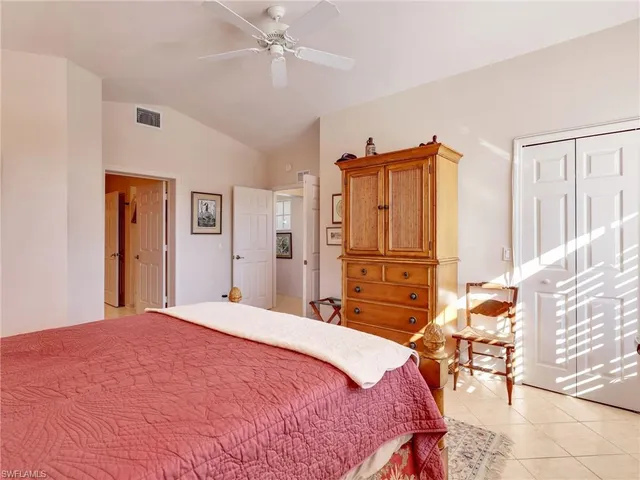 $750,000 | 5893 3 Iron Drive, Unit 1604, Naples, FL 34110