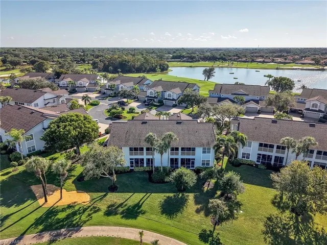 $750,000 | 5893 3 Iron Drive, Unit 1604, Naples, FL 34110