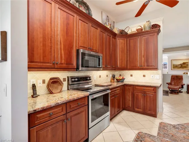 $750,000 | 5893 3 Iron Drive, Unit 1604, Naples, FL 34110