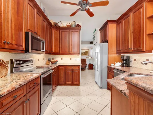 $750,000 | 5893 3 Iron Drive, Unit 1604, Naples, FL 34110