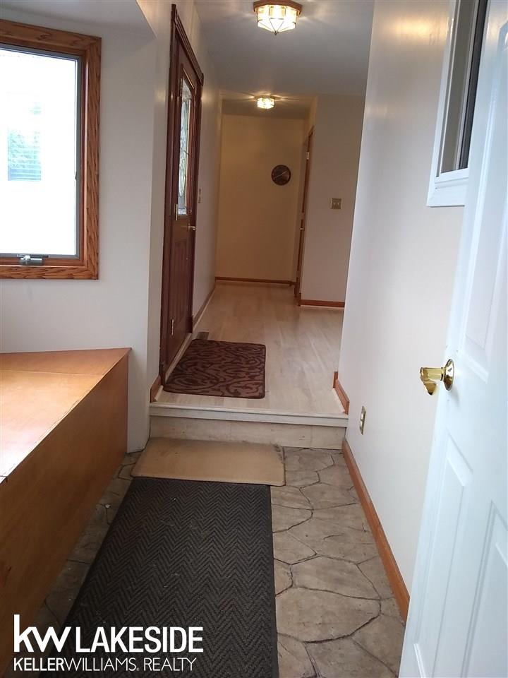 70727 Fisher Road Romeo, MI 48065 - Photo 9 of 32 Mud Room Area