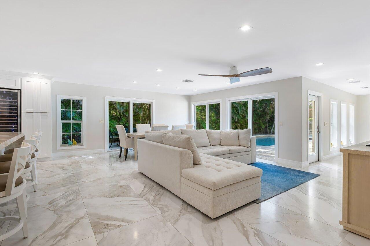 6310 North Ocean Boulevard Ocean Ridge, FL 33435 - Photo 8 of 22 016-6310NorthOceanBoulevard-BoyntonBeach