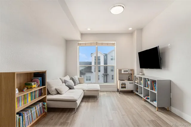 $2,700 | 3435 West 63rd Avenue, Denver, CO 80221