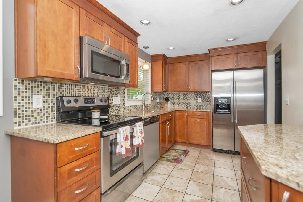 53 Enfield Street Lowell, MA 01852 - Photo 8 of 26