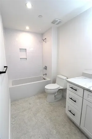 $3,795 | 280 Hidden Bay Drive, Unit 201, Osprey, FL 34229