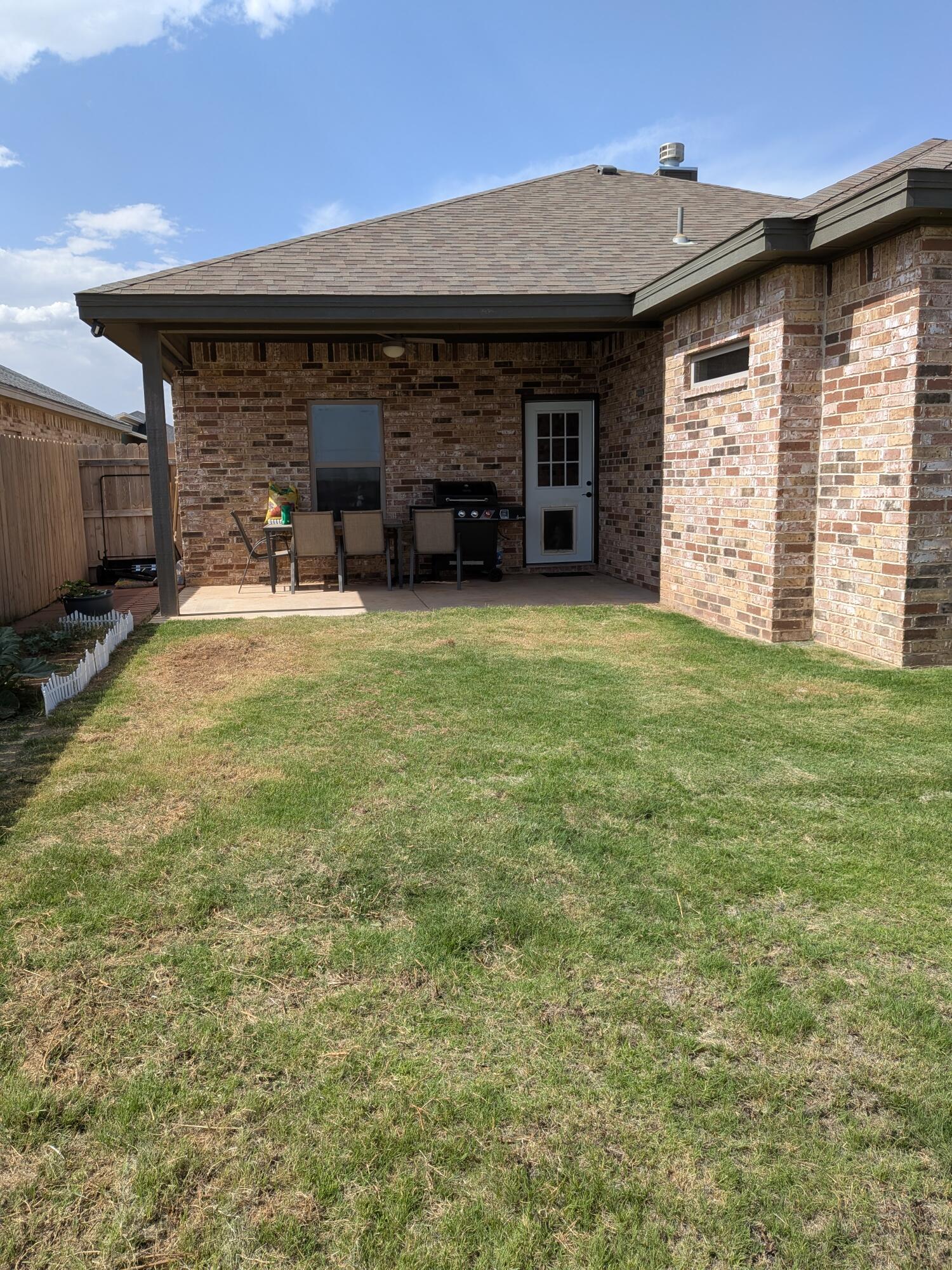 6913 18th Street Lubbock, TX 79416 - Photo 13 of 38 Back porch