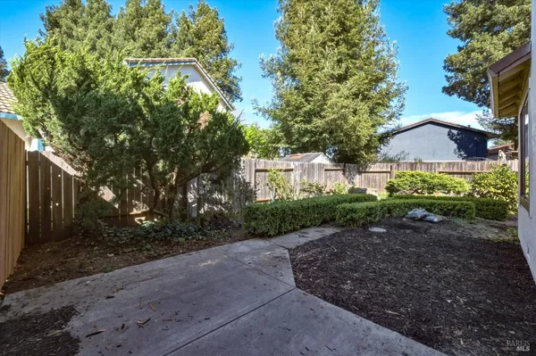 $565,000 | 29 Feeny Drive, Rohnert Park, CA 94928