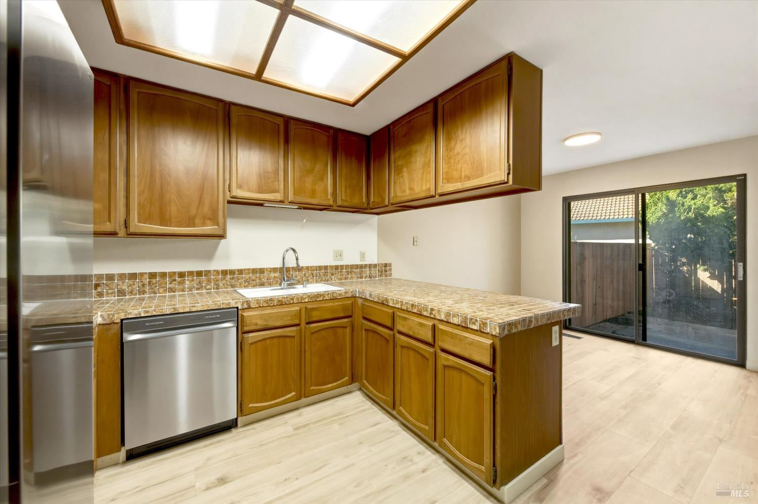 29 Feeny Drive Rohnert Park, CA 94928 - Photo 8 of 15