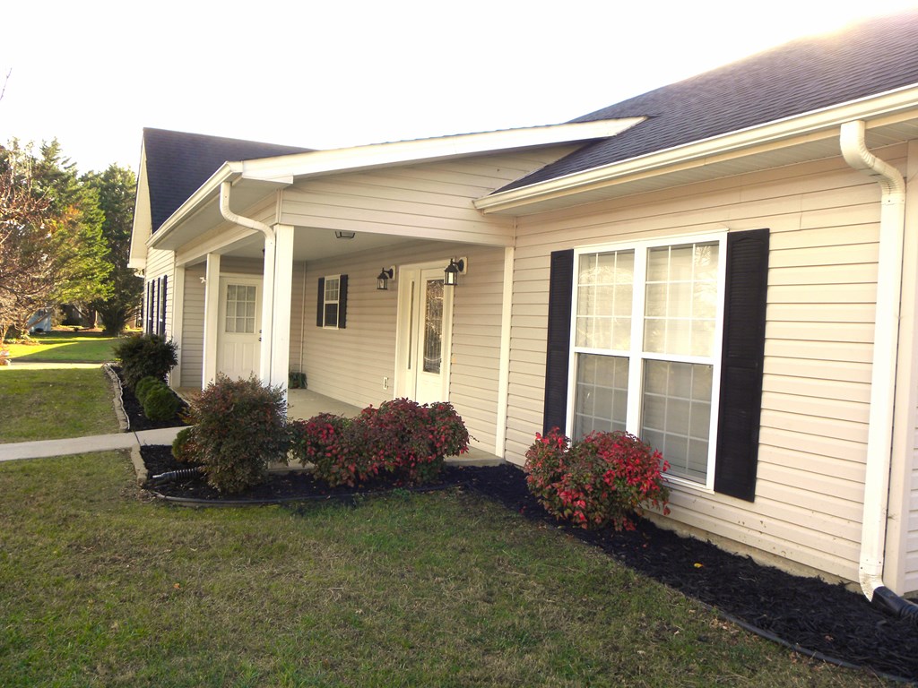 88 Morningview Place Blue Ridge, GA 30513 - Photo 2 of 41 a front view of house with yard