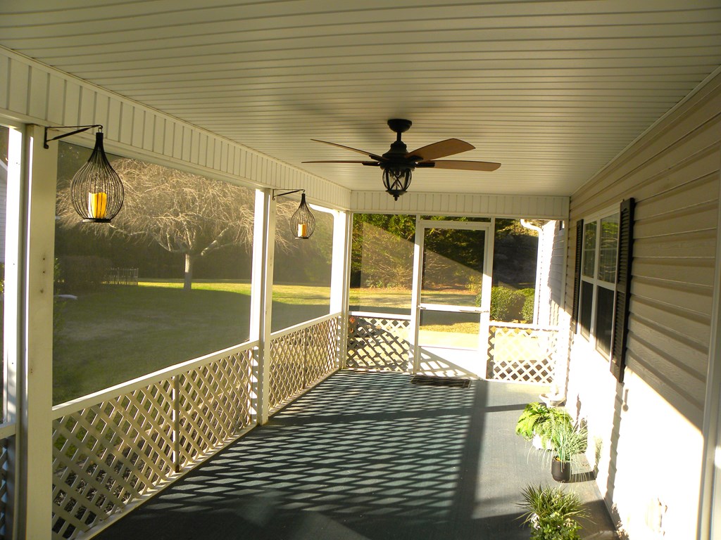 88 Morningview Place Blue Ridge, GA 30513 - Photo 36 of 41 a view of a porch