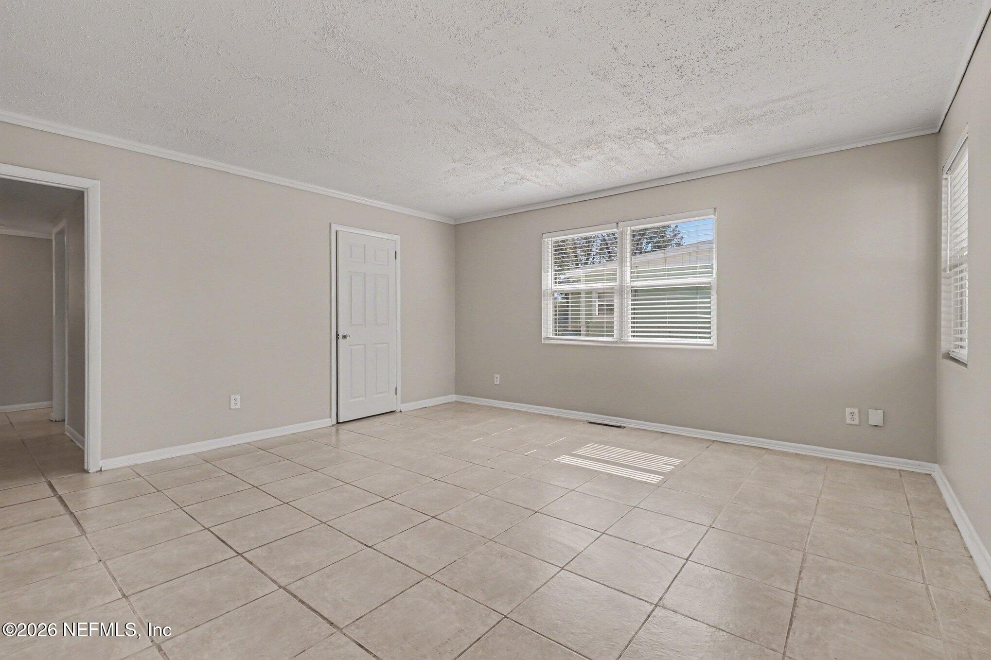 8509 Laurens Road Jacksonville, FL 32208 - Photo 3 of 15 003_file_8727