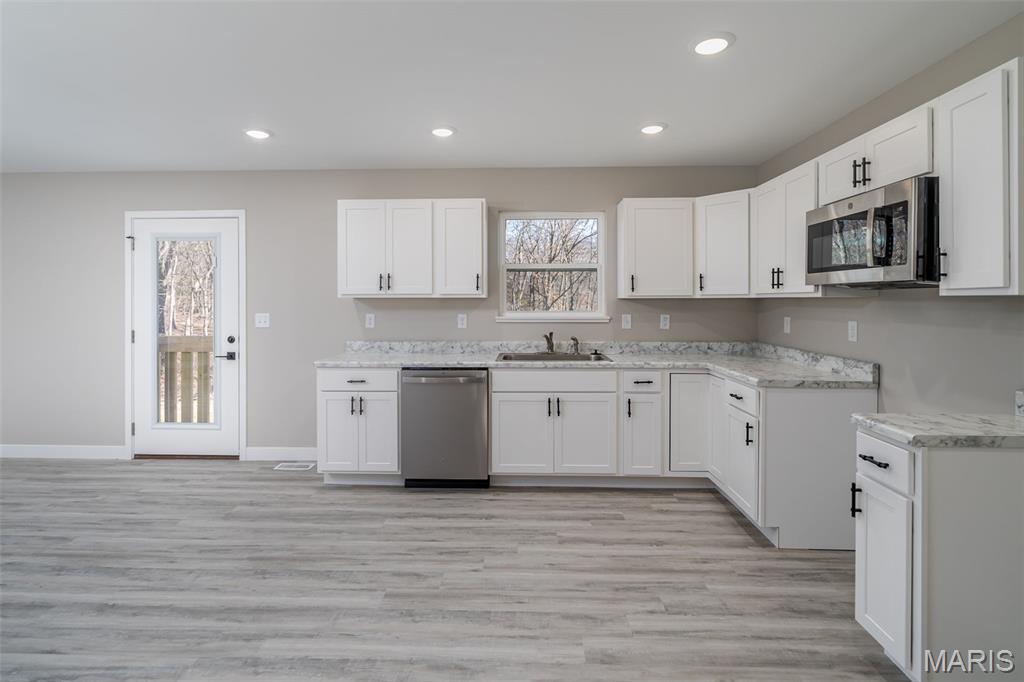 28507 Shallow Water Road Wright City, MO 63390 - Photo 8 of 30