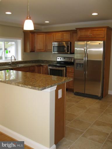 1608 Rosedale Heights Avenue Rosedale, MD 21237 - Photo 20 of 25 Kitchen