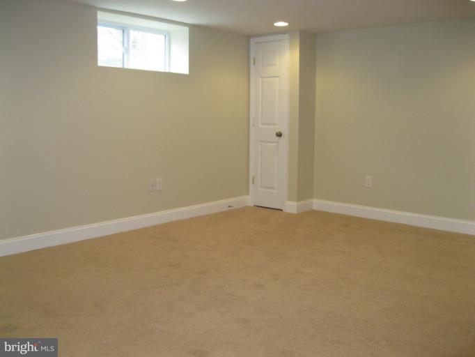 1608 Rosedale Heights Avenue Rosedale, MD 21237 - Photo 24 of 25 Basement