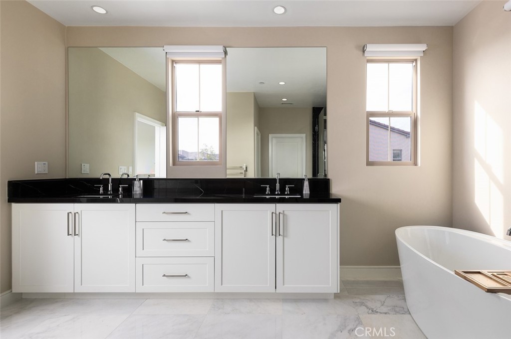 108 Whippoorwill Irvine, CA 92618 - Photo 18 of 33