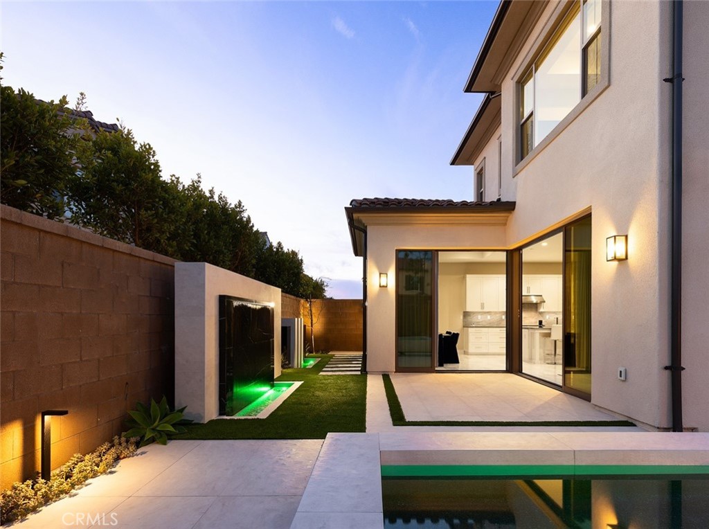 108 Whippoorwill Irvine, CA 92618 - Photo 6 of 33