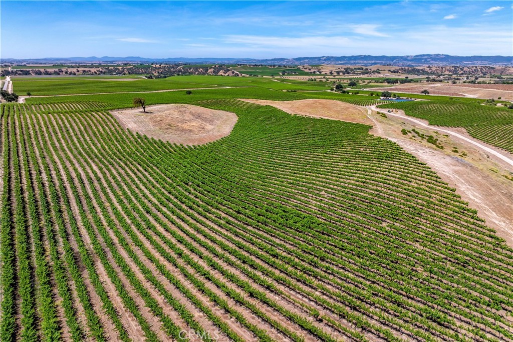7160 Estrella Road San Miguel, CA 93451 - Photo 17 of 28