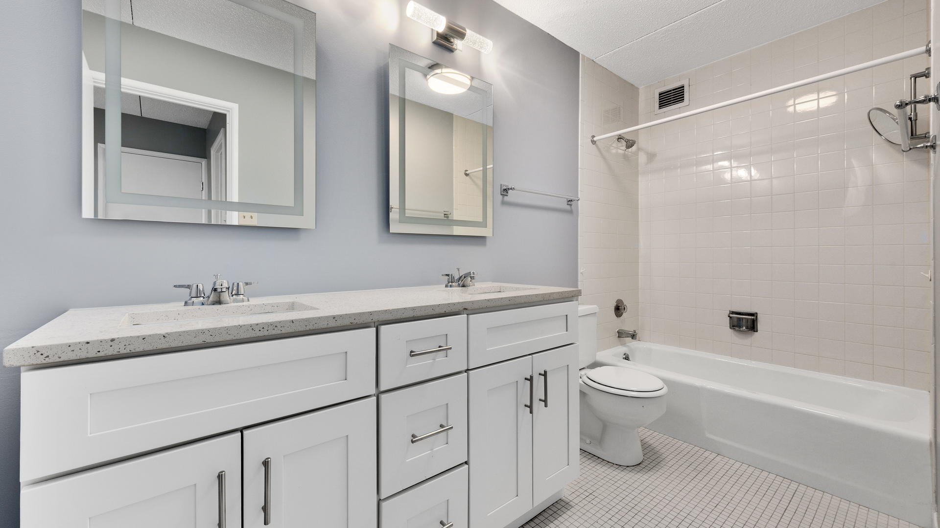 2005 South Finley Road, Unit 1012 Lombard, IL 60148 - Photo 10 of 17