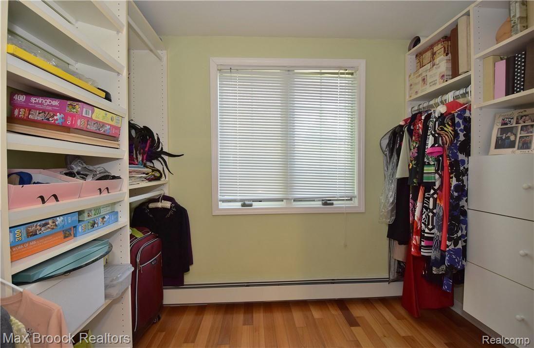 4205 Valley Forge Road Bloomfield Hills, MI 48301 - Photo 21 of 30 second bedroom wic.JPG