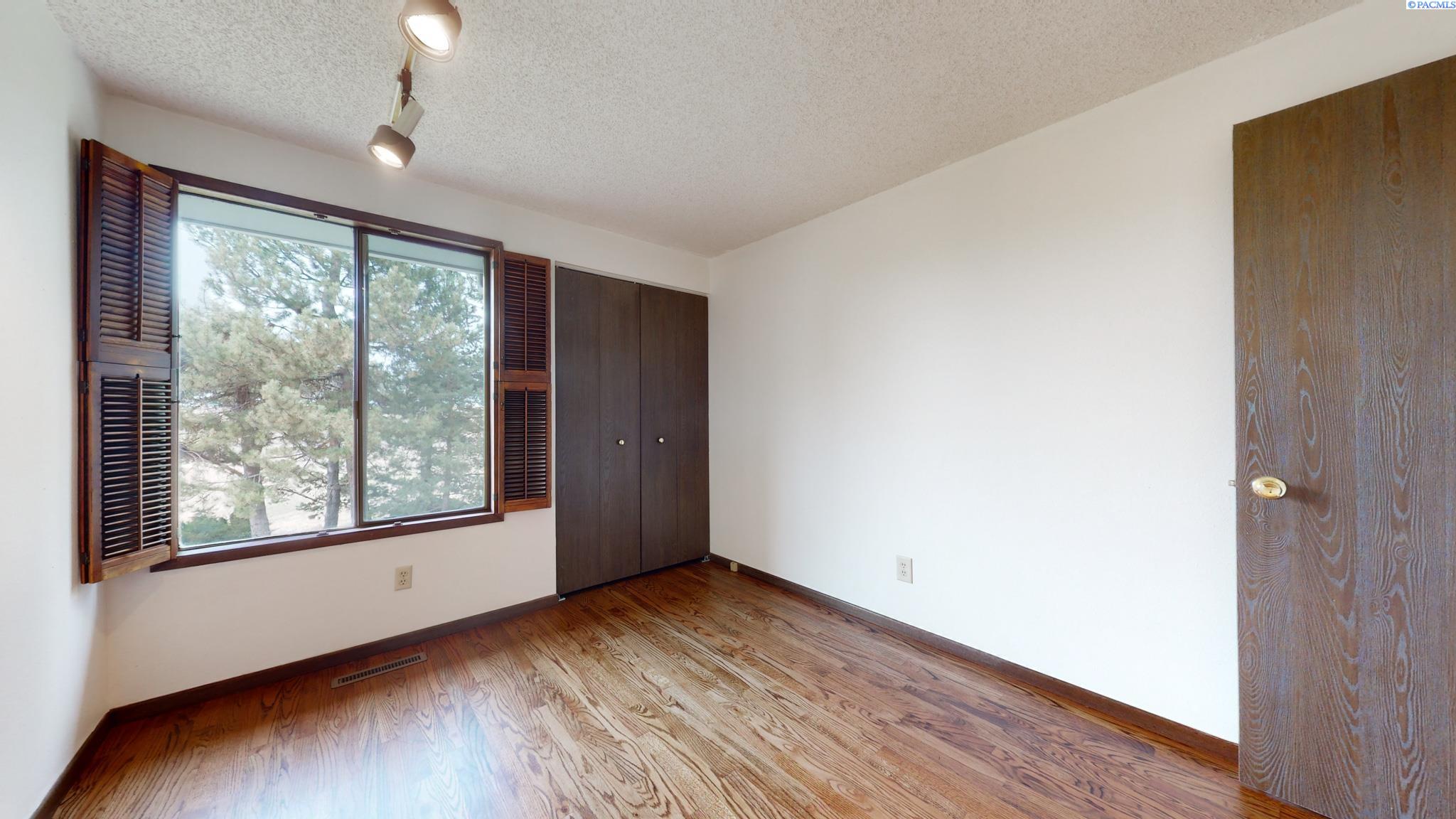254 Brayton Road Pullman, WA 99163 - Photo 19 of 38 Gallery Image 19