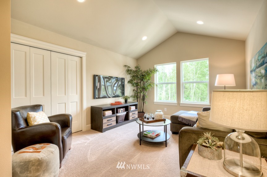 906 231st ( 17) Street Southeast Bothell, WA 98021 - Photo 17 of 23