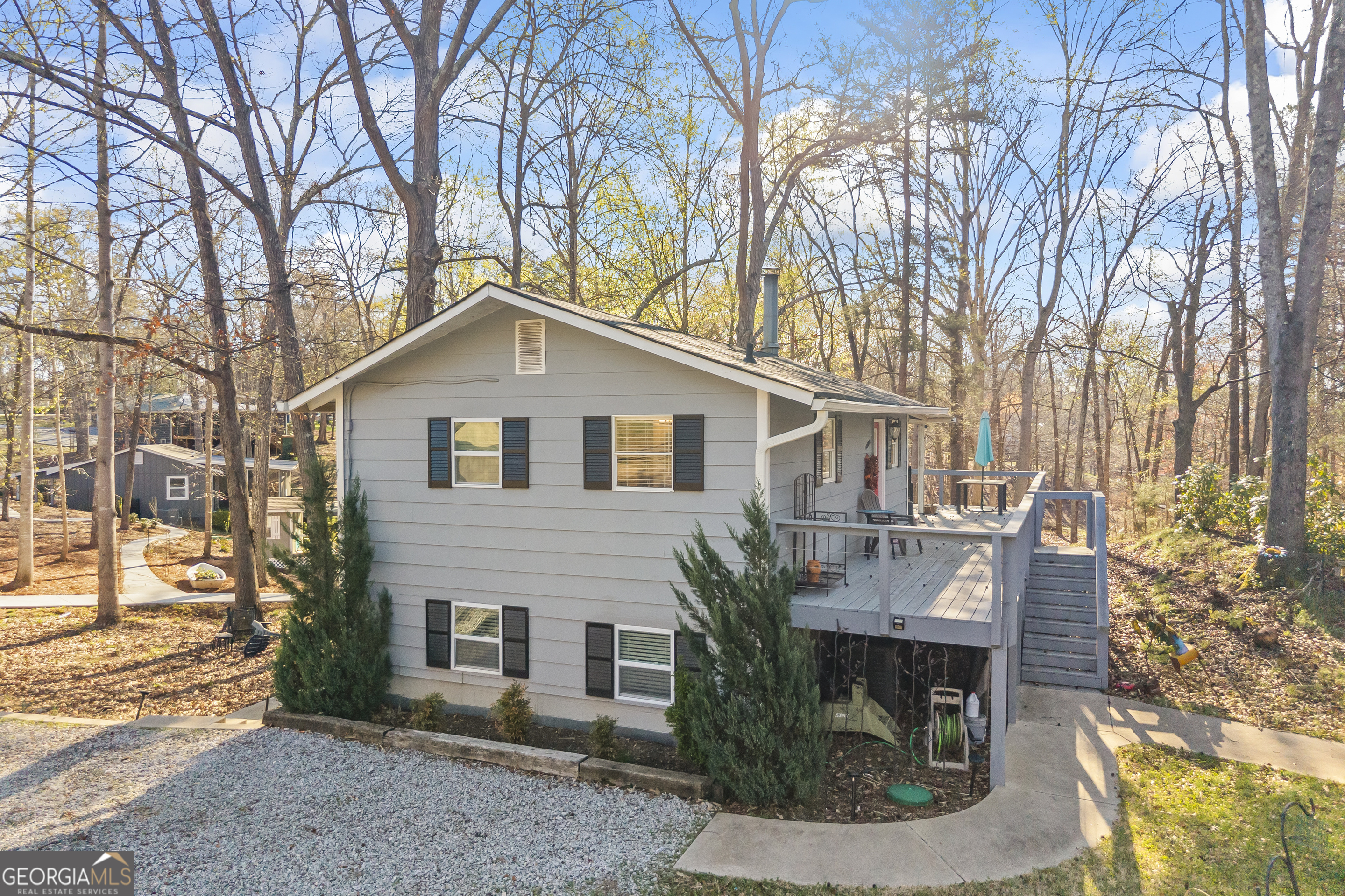 39 Jim Garvey Road Hartwell, GA 30643 - Photo 2 of 66