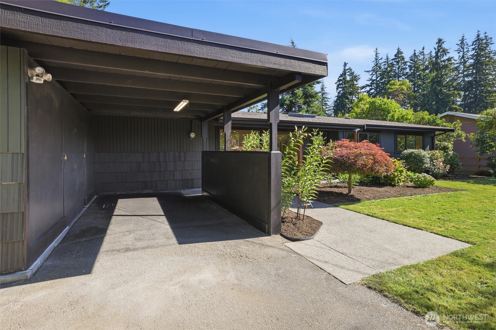 9701 226th Place Southwest Edmonds, WA 98020 - Photo 4 of 35