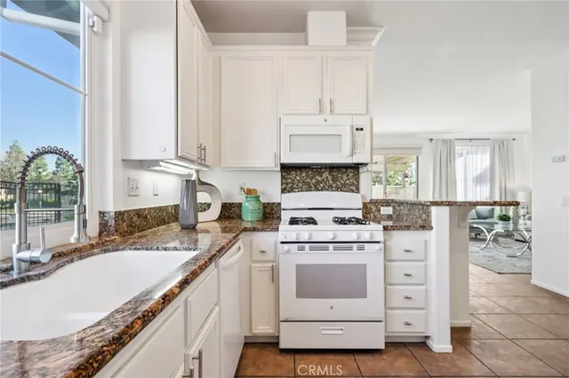 $949,000 | 425 North Bloomberry, Orange, CA 92869