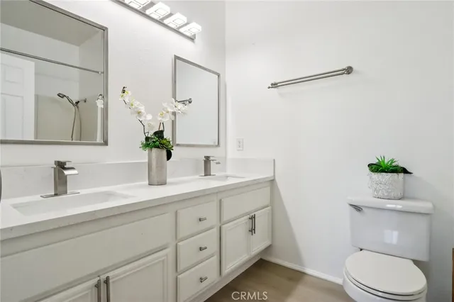 $949,000 | 425 North Bloomberry, Orange, CA 92869