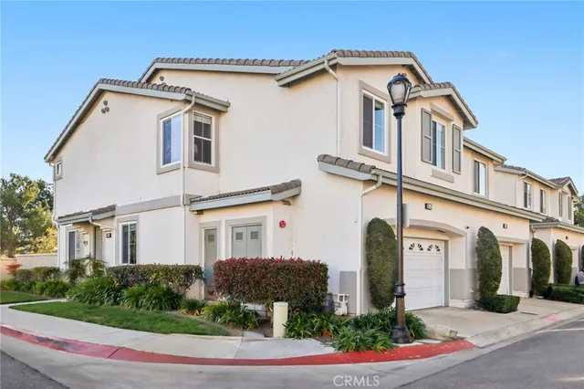 $949,000 | 425 North Bloomberry, Orange, CA 92869