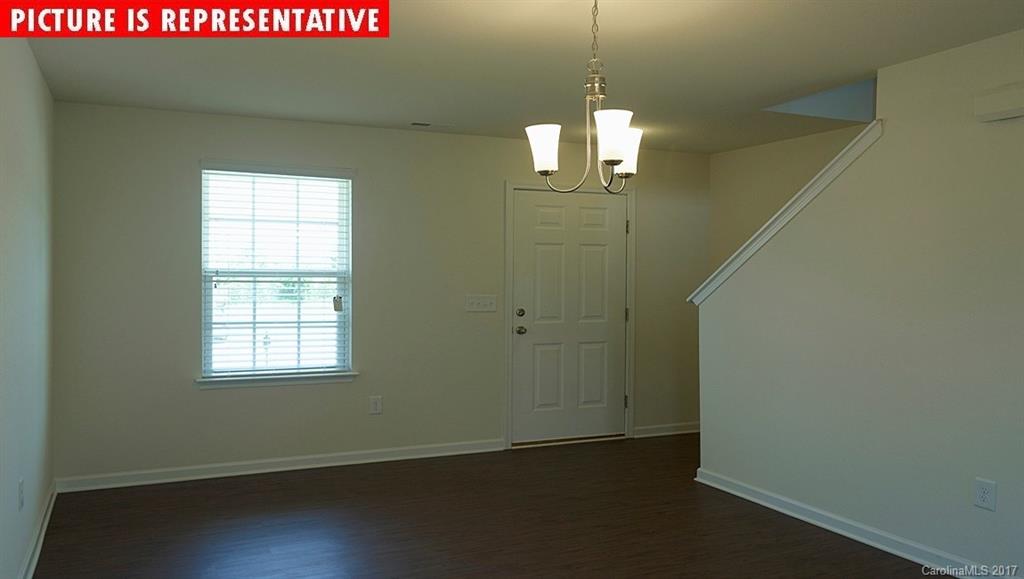 5312 Oakdale Ridge Road, Unit 37 Charlotte, NC 28216 - Photo 3 of 12 Gallery Image 3