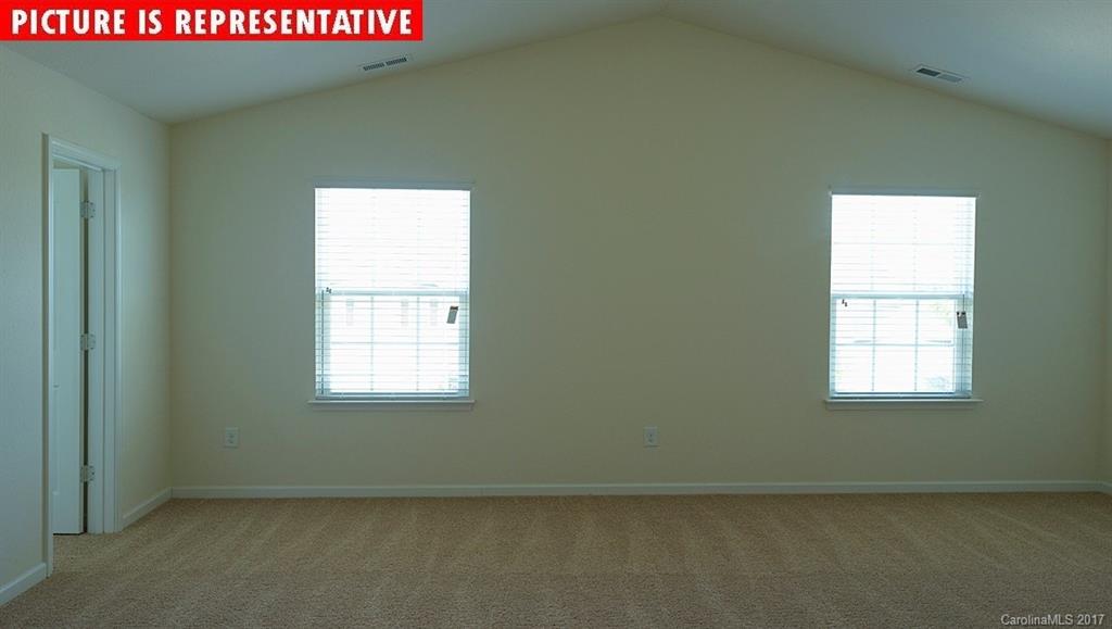 5312 Oakdale Ridge Road, Unit 37 Charlotte, NC 28216 - Photo 7 of 12 Gallery Image 7