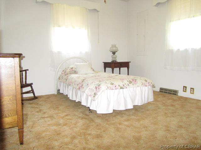 7702 Roaring Springs Road Gloucester, VA 23061 - Photo 6 of 10